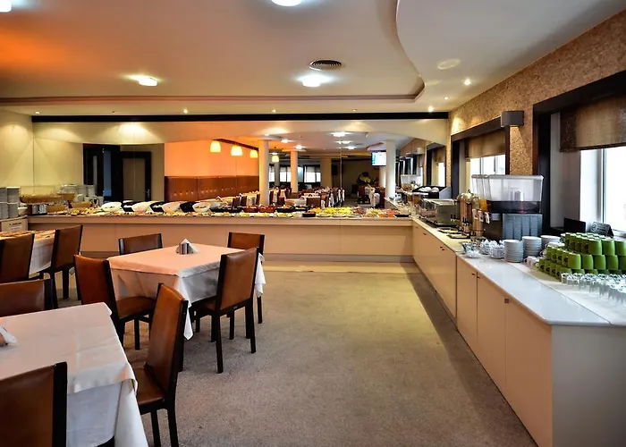 Buyuk فندق إسكيشير