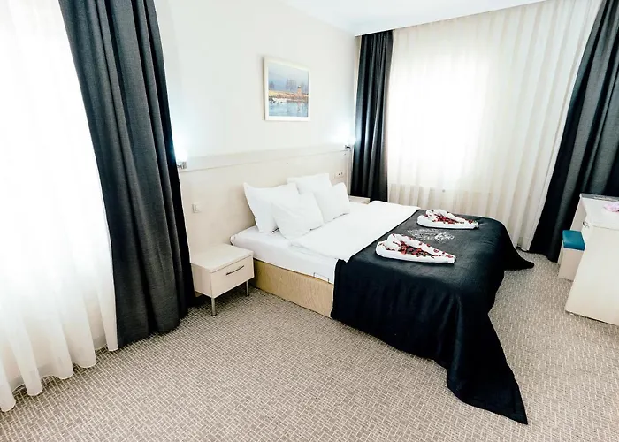 Buyuk 3* إسكيشير