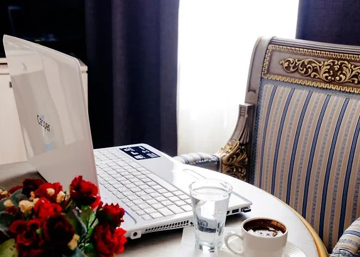 Buyuk فندق إسكيشير