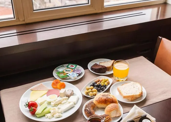 Buyuk إسكيشير